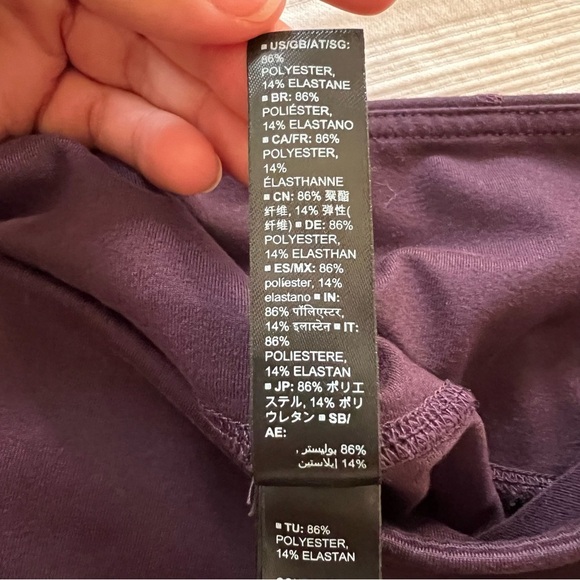 2/$30 Core 10 Plum Form-Fitting Leggings with Smooth Finish - Picture 7 of 9